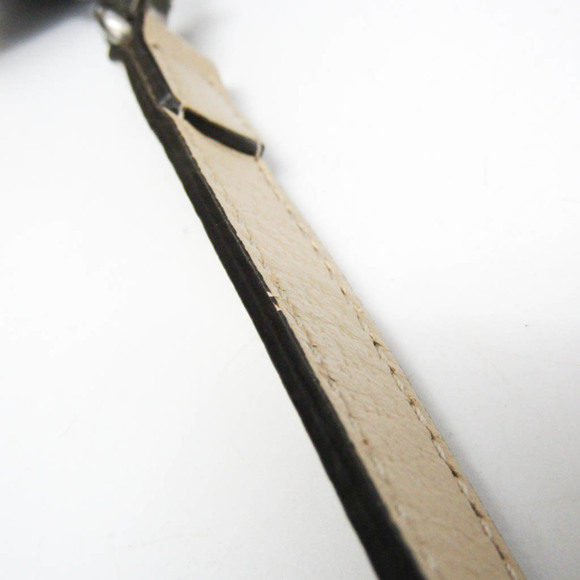 GUCCI White Leather Shoulder Bag - Picture 11 of 16